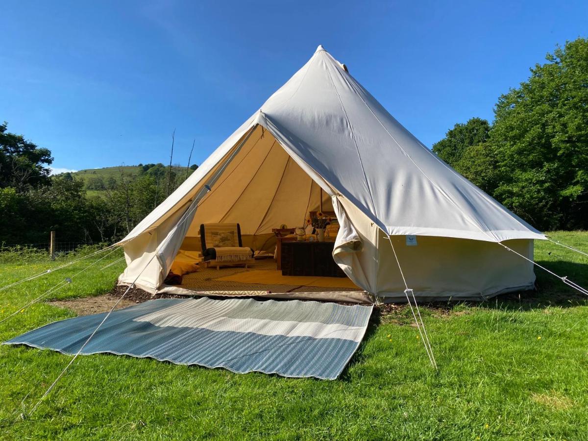 فندق Black Mountains Glamping أبرجافني المظهر الخارجي الصورة