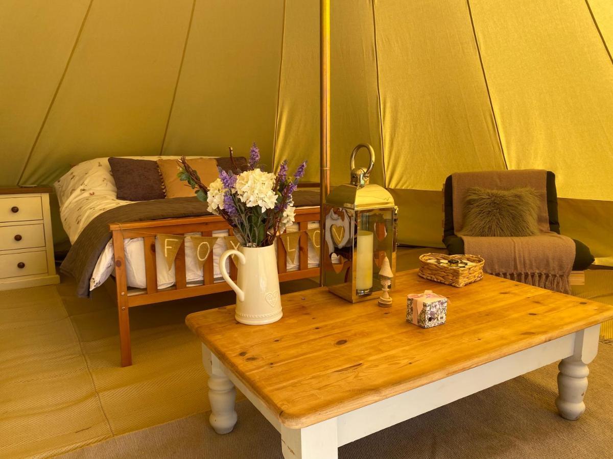 فندق Black Mountains Glamping أبرجافني المظهر الخارجي الصورة